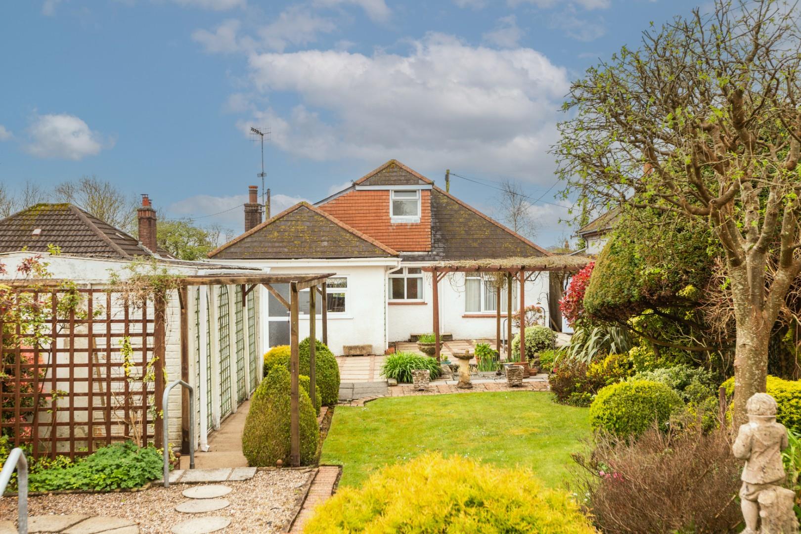 Espalone, Murton, Swansea, SA3 3AH